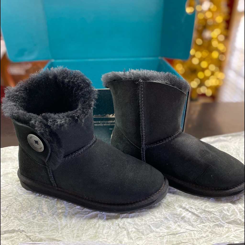 Emu Button Boots